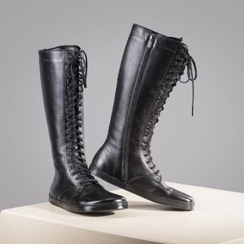 Peerko empire boot black pair side