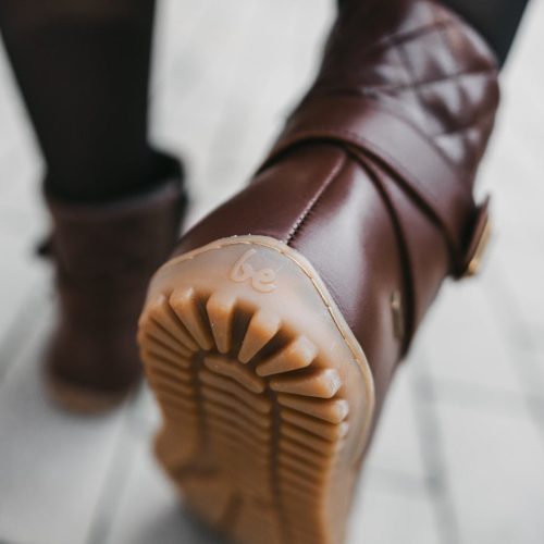 be lenka diva dark brown heel detail styled on foot