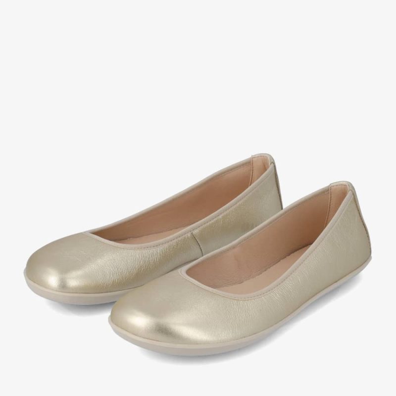 groundies lily metallic champagne diagonal both shoes