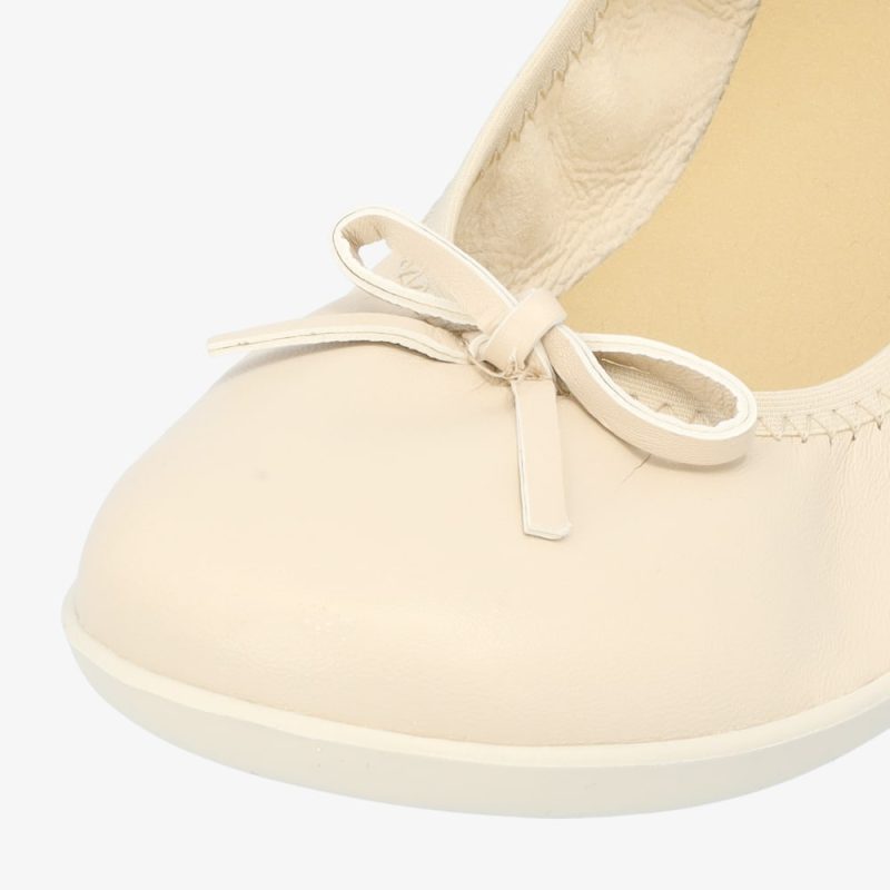 groundies ruby light beige bow detail