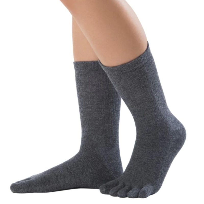 knitido cotton merino socks charcoal left side on foot