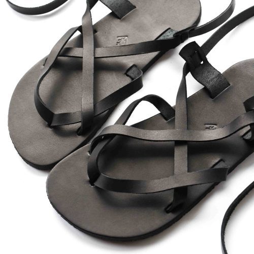 laboo leather sandals black diagonal detail