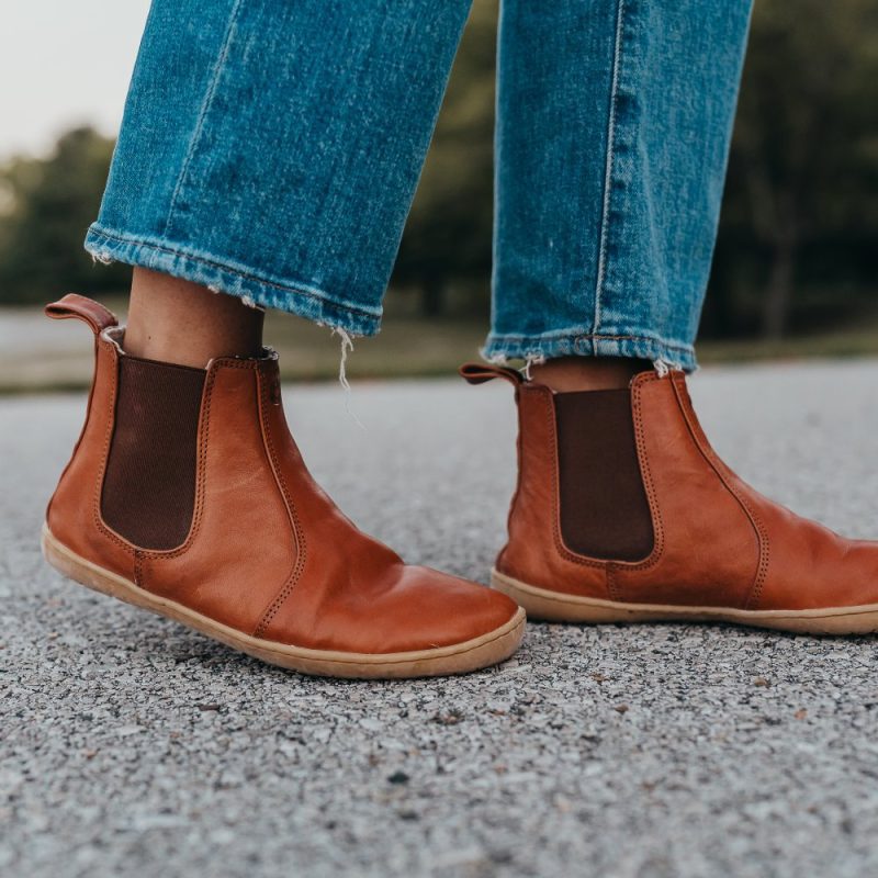 mukishoes chelsea brown right side on foot