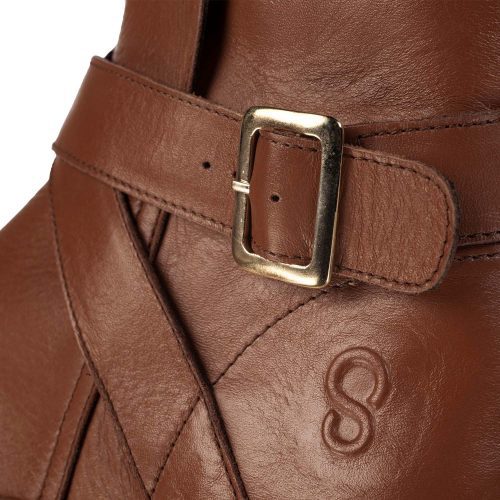 shapen divine brown buckle detail